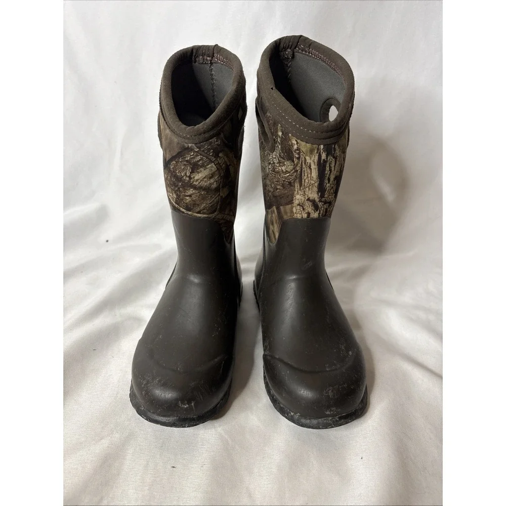 BOGS Kids' York Camo Waterproof Pull On Insulated Rain Boots Size 13 Mossy Oak